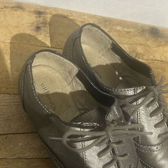 G.H Bass & Co Hilary metallic leather wingtip Oxford shoes Low Heel shimmer si - Picture 5 of 8
